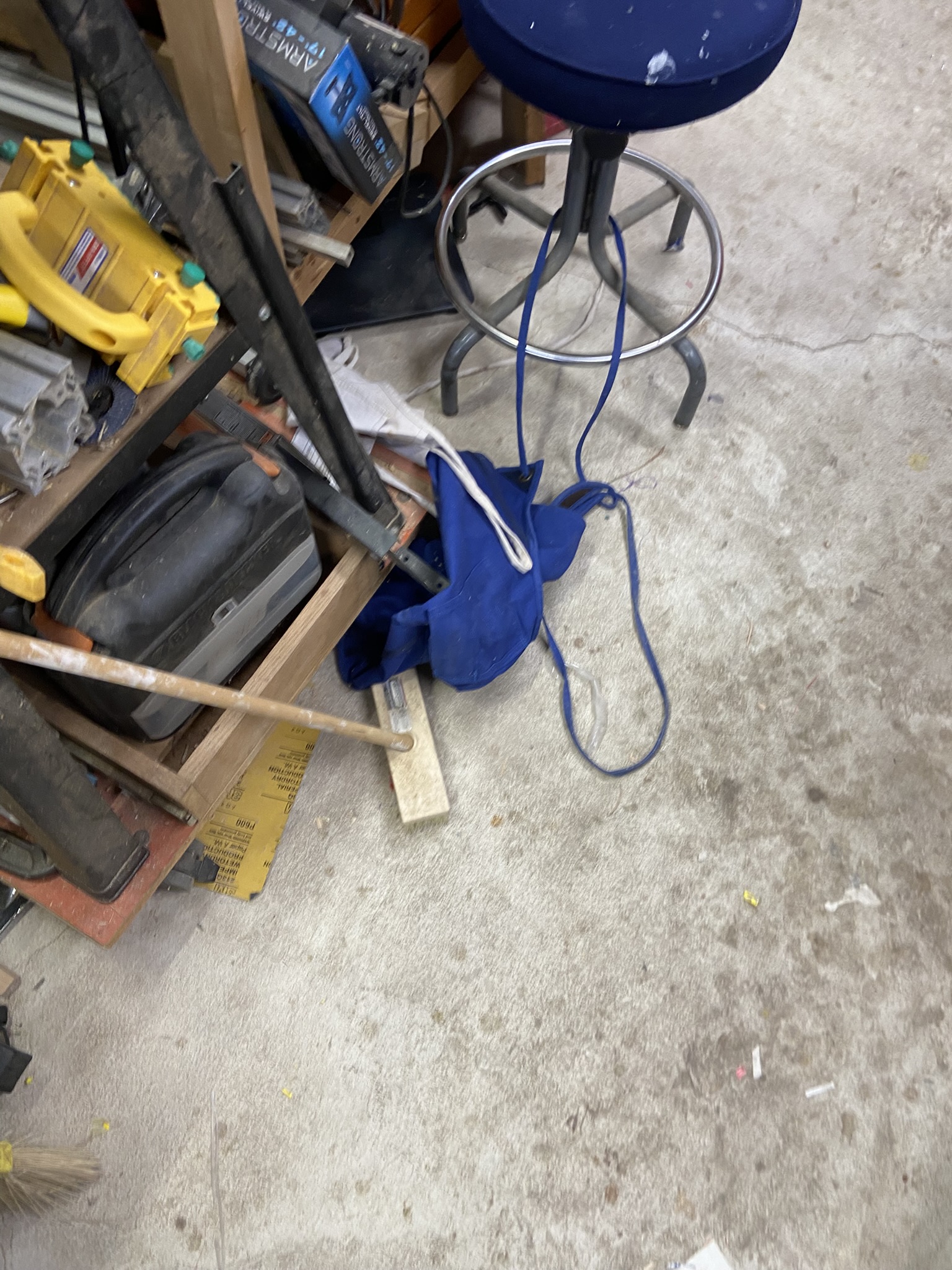 Tail assembly
